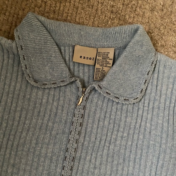 Beautiful soft ribbed knit top - Picture 2 of 5